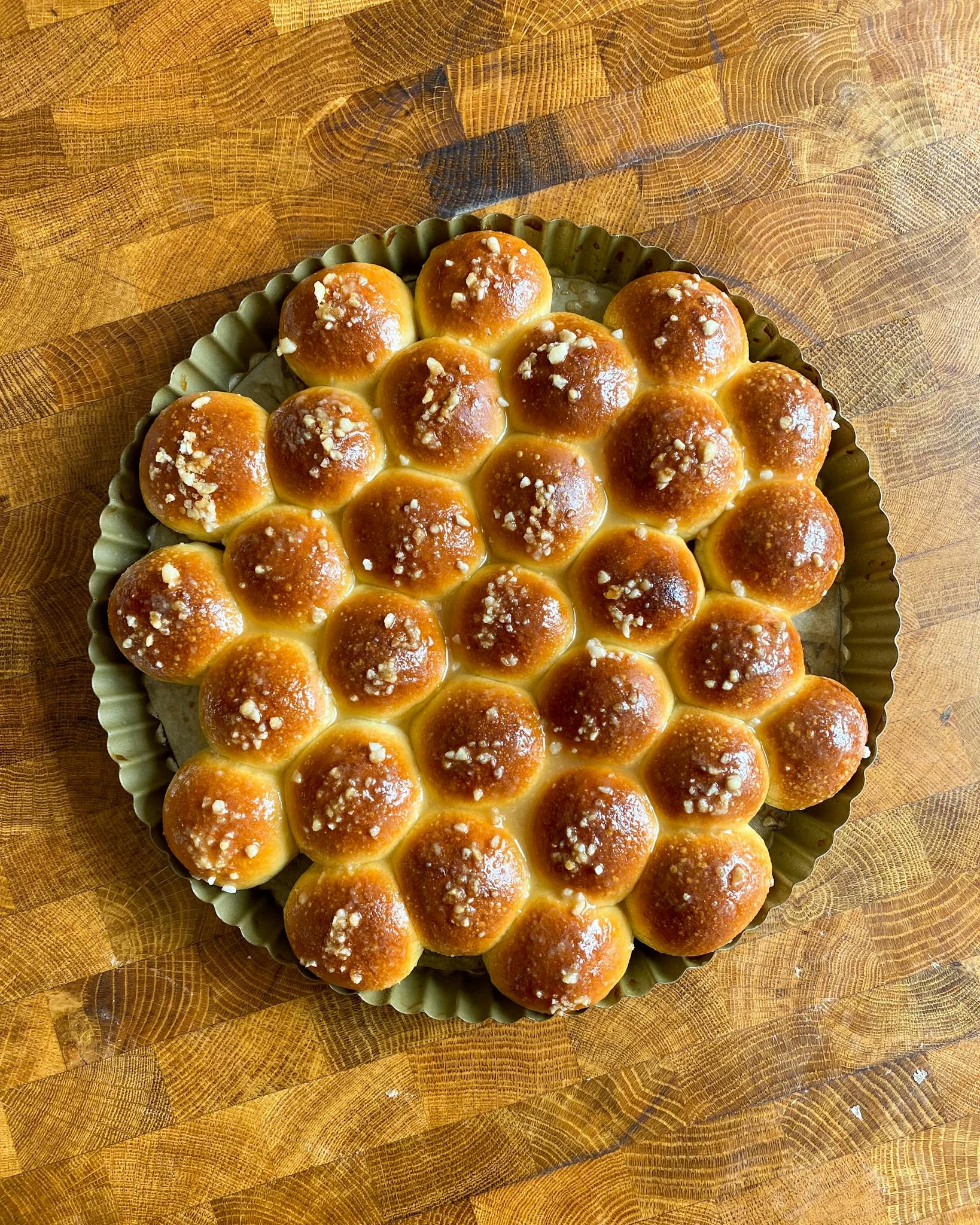 Picture for Beehive Challah with Honey Glaze